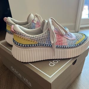 Dolce Vita Dolen Sneakers Funfetti Knit